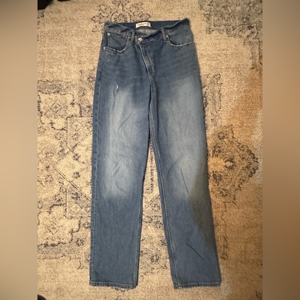 Abercrombie & Fitch the 90s ultra high rise straight jeans